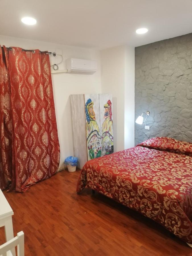 Emily House Apartment Catania Bagian luar foto