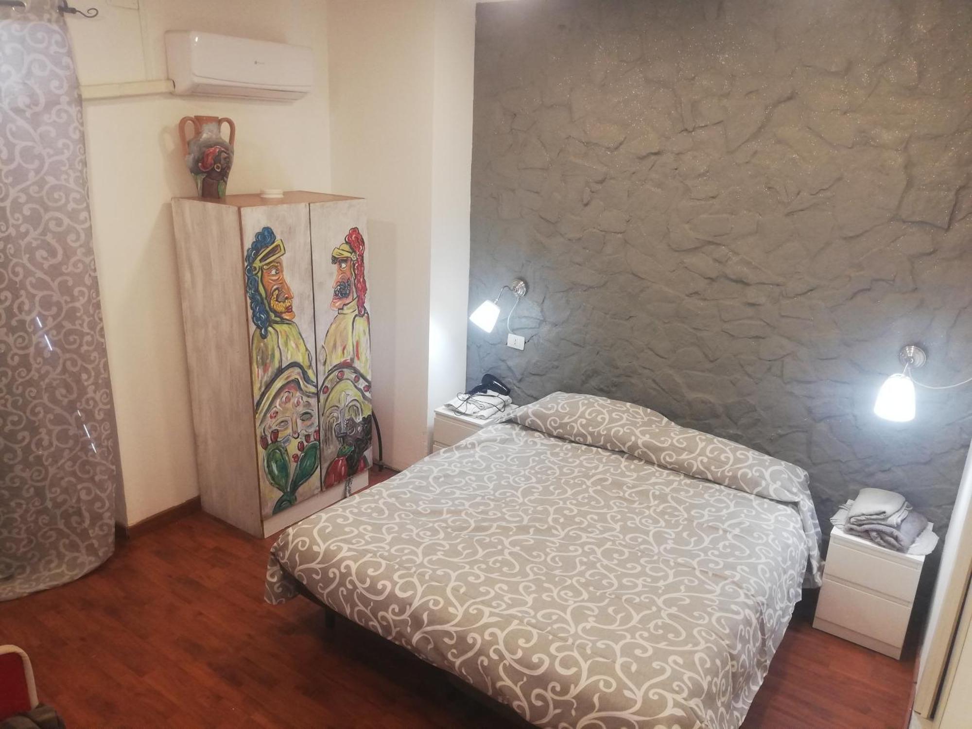 Emily House Apartment Catania Ruang foto
