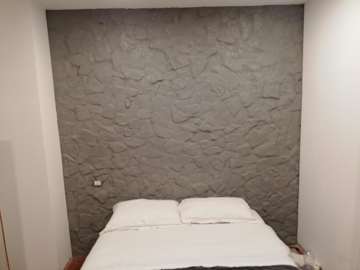Emily House Apartment Catania Bagian luar foto